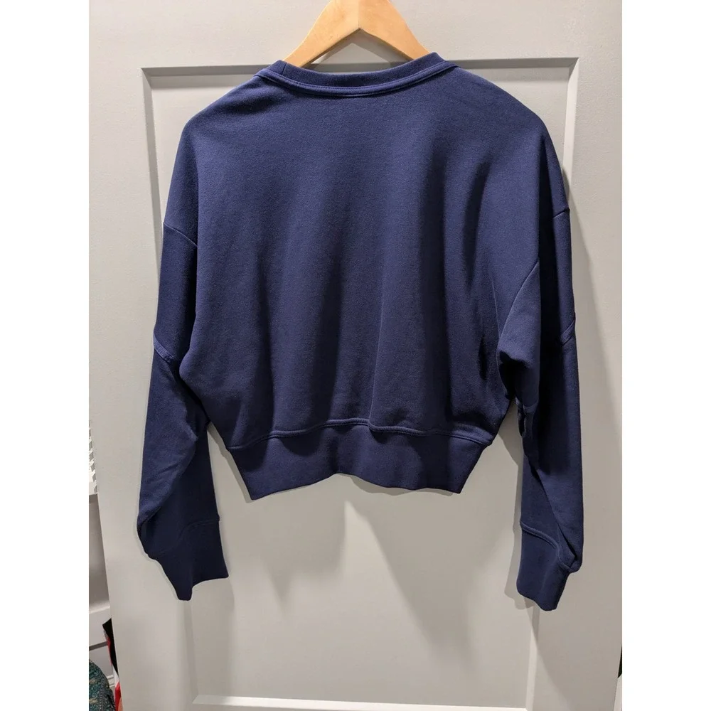Nike Dri-FIT Oversized Fit Training Sweatshirt Womens Small Navy Blue Top‎